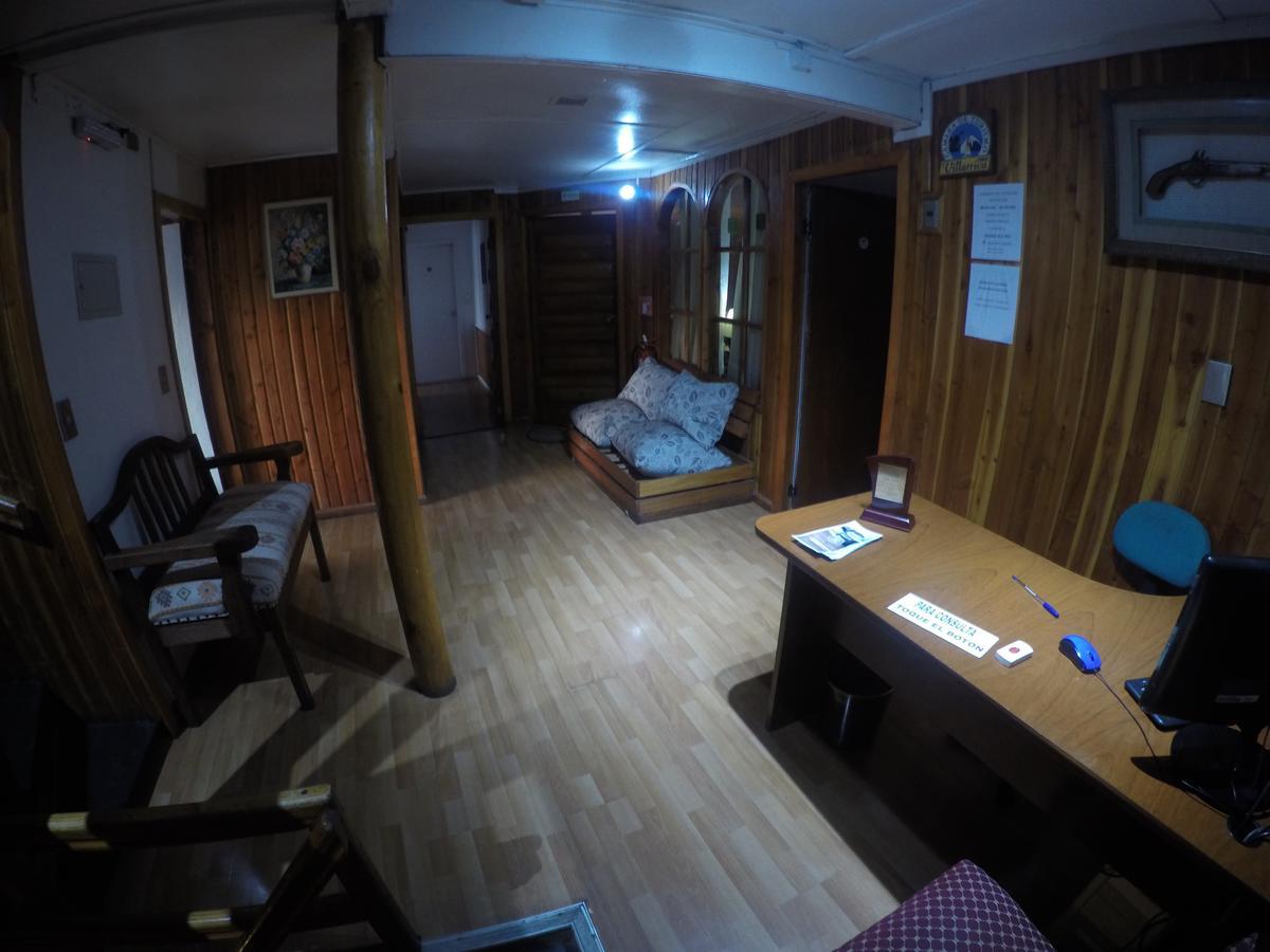 Hostal Valentino Villarrica Bagian luar foto