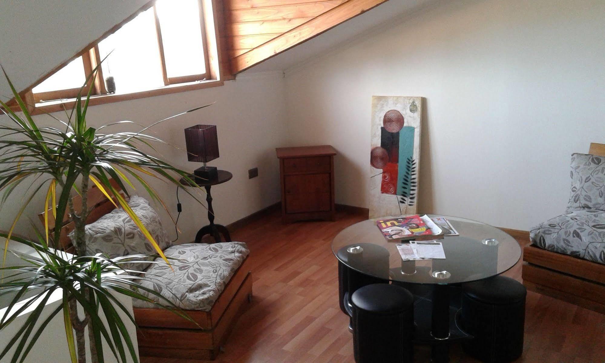 Hostal Valentino Villarrica Bagian luar foto