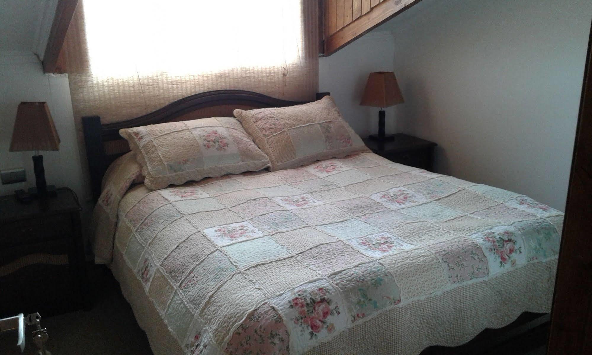 Hostal Valentino Villarrica Bagian luar foto